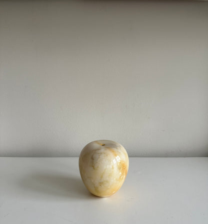 Vintage Onyx Apples - Individually Priced